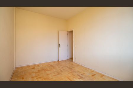 Apartamento à venda com 136m², 5 quartos e 1 vagaQuarto 1