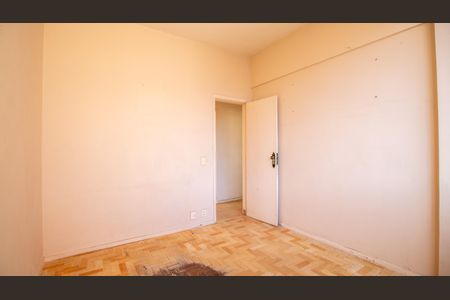 Apartamento à venda com 136m², 5 quartos e 1 vagaQuarto 2