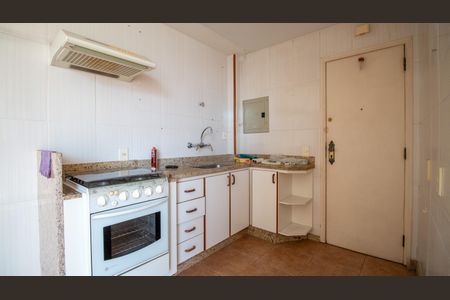 Apartamento à venda com 136m², 5 quartos e 1 vagaCozinha