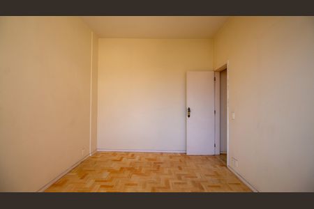 Apartamento à venda com 136m², 5 quartos e 1 vagaQuarto 1