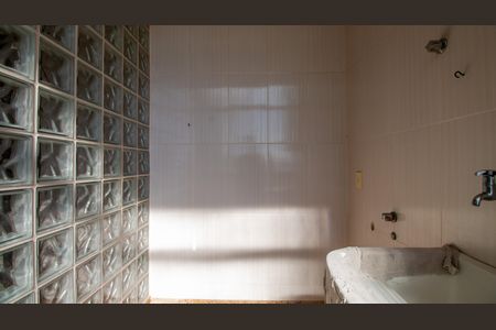 Apartamento à venda com 136m², 5 quartos e 1 vagaÁrea de Serviço