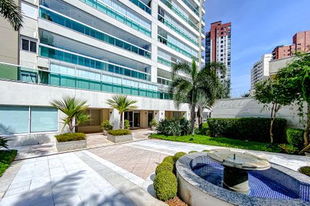 Apartamento à venda com 228m², 4 quartos e 4 vagasÁrea comum