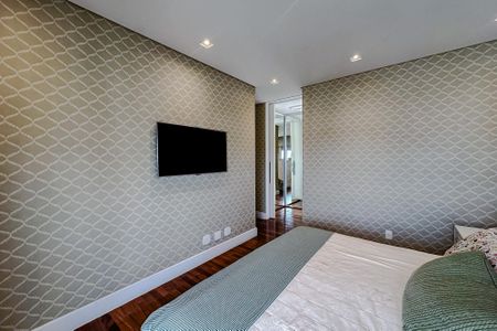 Apartamento à venda com 228m², 4 quartos e 4 vagasSuíte 2