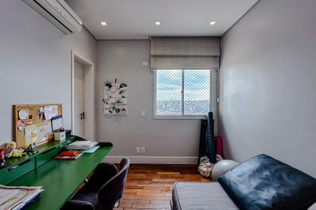 Apartamento à venda com 228m², 4 quartos e 4 vagasSuíte 5
