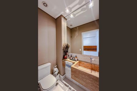 Apartamento à venda com 228m², 4 quartos e 4 vagasLavabo da Sala