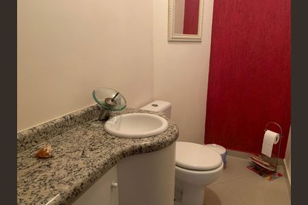 Casa de condomínio à venda com 396m², 3 quartos e 2 vagas Casa de condomínio à venda com 396m², 3 quartos e 2 vagasLavabo