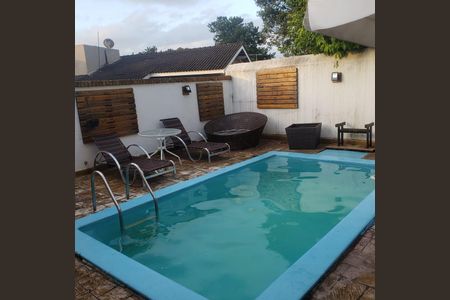 Casa de condomínio à venda com 396m², 3 quartos e 2 vagas Casa de condomínio à venda com 396m², 3 quartos e 2 vagasPiscina