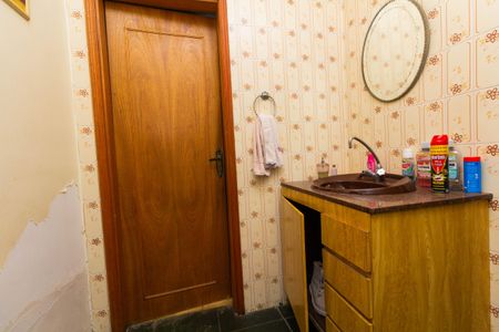 Casa à venda com 180m², 3 quartos e 2 vagasBanheiro 2