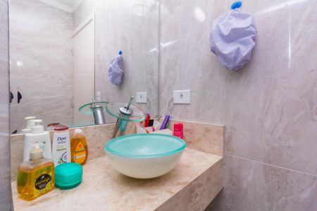 Casa à venda com 180m², 3 quartos e 2 vagasBanheiro Social