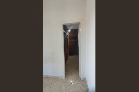 Casa à venda com 300m², 4 quartos e 4 vagasSuíte 2