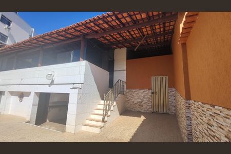 Casa à venda com 300m², 4 quartos e 4 vagasÁrea comum