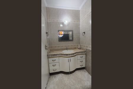 Casa à venda com 300m², 4 quartos e 4 vagasBanheiro Social