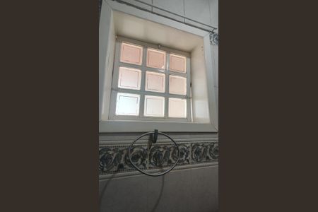 Casa à venda com 300m², 4 quartos e 4 vagasBanheiro da Suíte 2