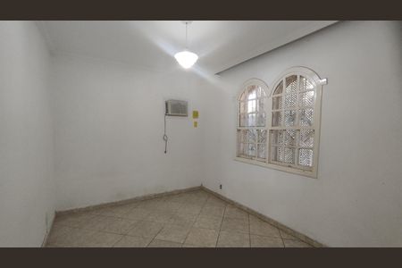 Casa à venda com 300m², 4 quartos e 4 vagasQuarto 2