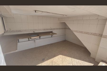 Casa à venda com 300m², 4 quartos e 4 vagasCozinha 2