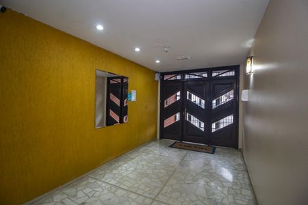 Apartamento à venda com 78m², 2 quartos e 1 vagaHall de entrada