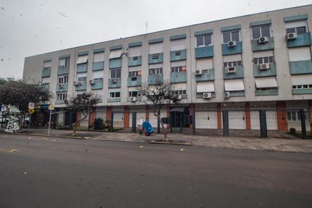 Apartamento à venda com 78m², 2 quartos e 1 vagaFachada