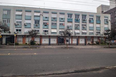 Apartamento à venda com 78m², 2 quartos e 1 vagaFachada