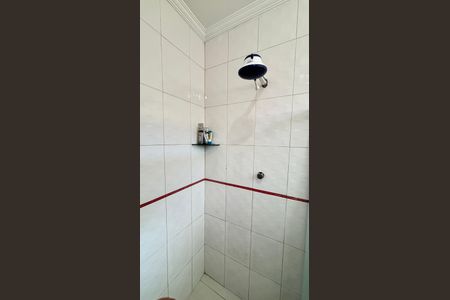 Casa à venda com 210m², 4 quartos e 2 vagasBanheiro Social