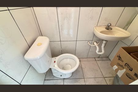 Casa à venda com 210m², 4 quartos e 2 vagasBanheiro Quintal