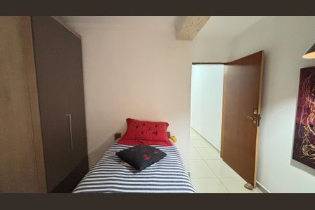 Casa à venda com 210m², 4 quartos e 2 vagasSuite 2