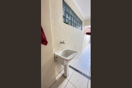 Casa à venda com 210m², 4 quartos e 2 vagasÁrea de Serviço