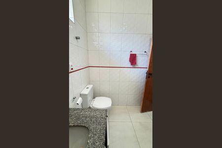 Casa à venda com 210m², 4 quartos e 2 vagasBanheiro Social