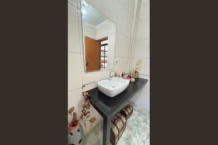 Casa à venda com 210m², 4 quartos e 2 vagasBanheiro da Suíte 1