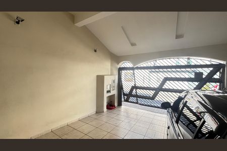 Casa à venda com 210m², 4 quartos e 2 vagasGaragem