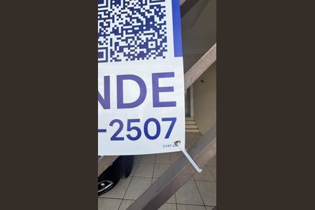 Casa à venda com 210m², 4 quartos e 2 vagasFachada