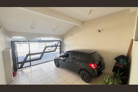 Casa à venda com 210m², 4 quartos e 2 vagasGaragem