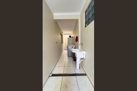 Casa à venda com 210m², 4 quartos e 2 vagasÁrea de Serviço