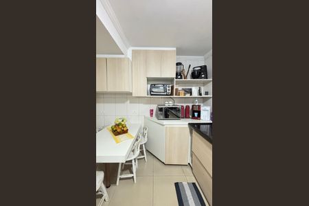 Casa à venda com 210m², 4 quartos e 2 vagasCozinha