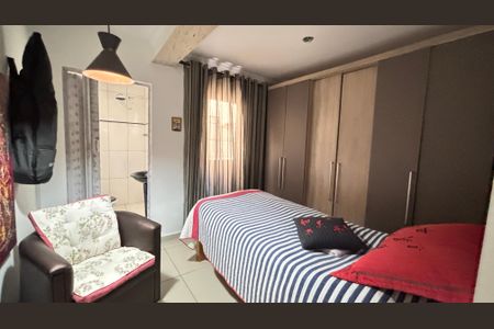 Casa à venda com 210m², 4 quartos e 2 vagasSuite 2