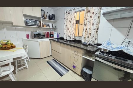 Casa à venda com 210m², 4 quartos e 2 vagasCozinha