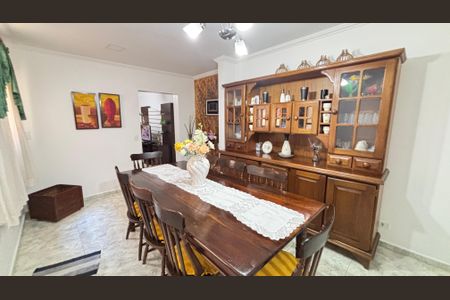 Casa à venda com 210m², 4 quartos e 2 vagasSala de Jantar
