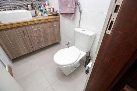 Apartamento à venda com 145m², 4 quartos e 2 vagasBanheiro Social