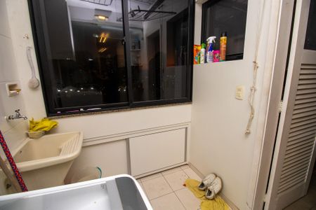 Apartamento à venda com 145m², 4 quartos e 2 vagasÁrea de Serviço