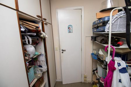 Apartamento à venda com 145m², 4 quartos e 2 vagasQuarto de Serviço