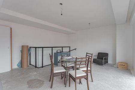 Apartamento à venda com 97m², 2 quartos e 2 vagas Apartamento à venda com 97m², 2 quartos e 2 vagasSala