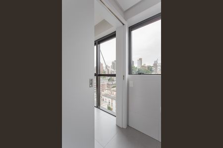 Apartamento à venda com 97m², 2 quartos e 2 vagas Apartamento à venda com 97m², 2 quartos e 2 vagasÁrea de Serviço