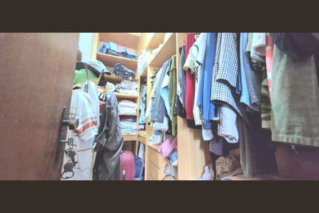 Casa de condomínio para alugar com 1340m², 7 quartos e 7 vagasClosed suíte