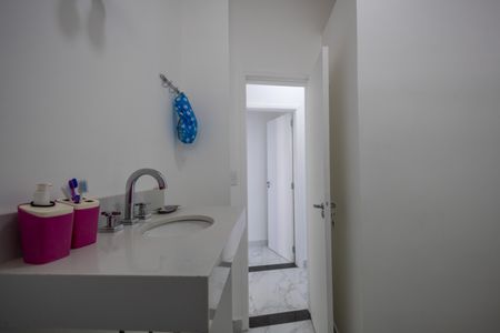 Apartamento para alugar com 107m², 3 quartos e 1 vaga Apartamento para alugar com 107m², 3 quartos e 1 vagaBanheiro 1
