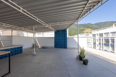 Apartamento para alugar com 107m², 3 quartos e 1 vaga Apartamento para alugar com 107m², 3 quartos e 1 vagaCobertura