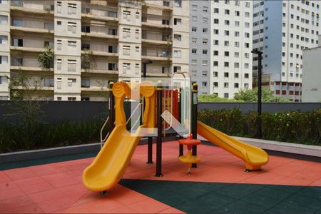 Studio à venda com 21m², 1 quarto e sem vaga Studio à venda com 21m², 1 quarto e sem vagaPlayground