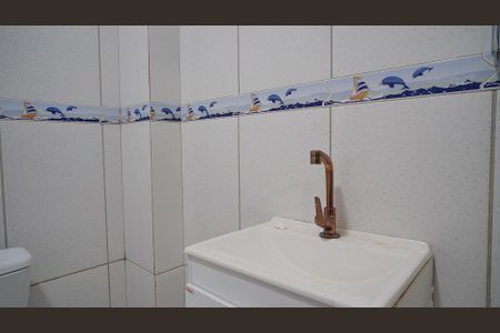 Casa para alugar com 42m², 1 quarto e sem vagaBanheiro