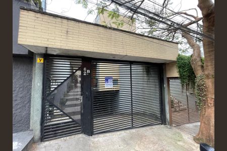 Casa à venda com 178m², 5 quartos e 8 vagasFachada+Placa