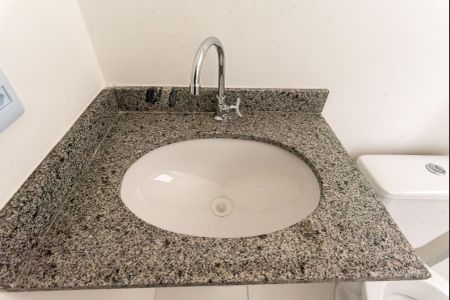 Apartamento para alugar com 43m², 2 quartos e 1 vaga Apartamento para alugar com 43m², 2 quartos e 1 vagaBanheiro