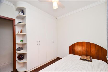 Apartamento à venda com 87m², 3 quartos e 2 vagasQuarto 2