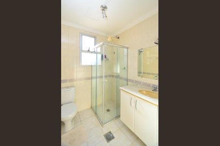 Apartamento à venda com 87m², 3 quartos e 2 vagasBanheiro social